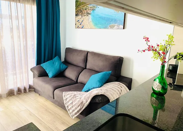 Apartment For Two In The Heart Of Nerja